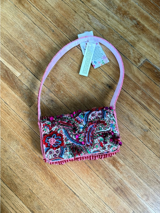 Handbags - Beaded Embellished Pink Paisley Shoulder Bag